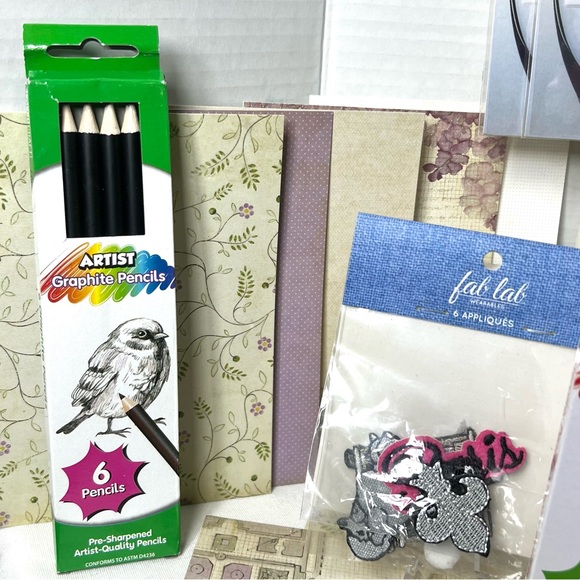 THE VIVE LA FRANCE GIFT SET - Picture 2 of 16